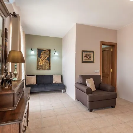 Dgolden Valley Farmhouse * Xaghra