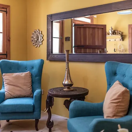 בית נופש Dgolden Valley Farmhouse Xagħra